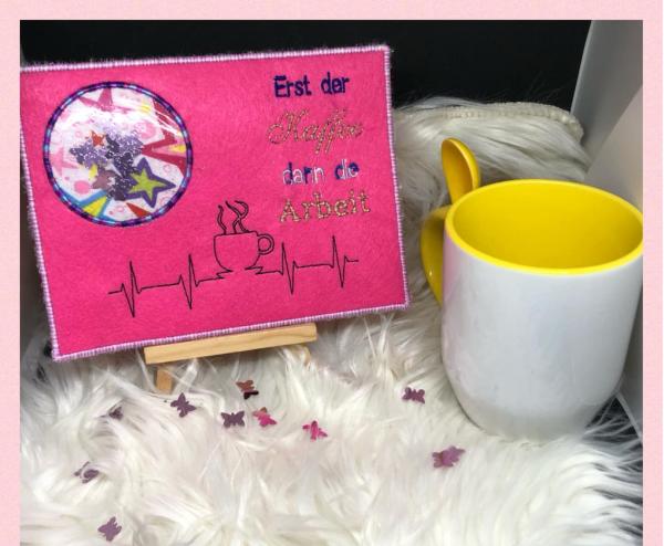ITH - Stickdatei Mug Rug EKG-Linie Kaffeetasse